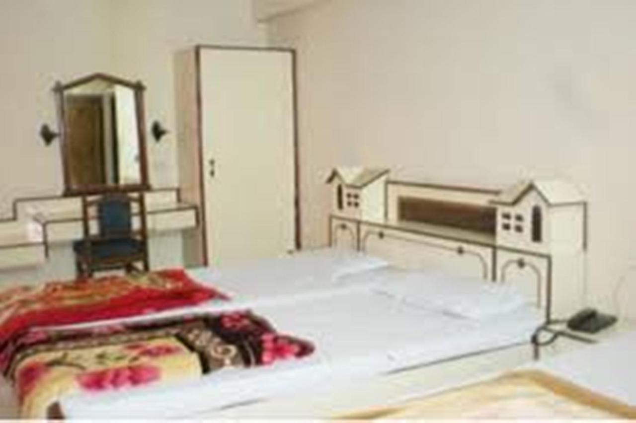 Hotel Shivlok Rishīkesh Εξωτερικό φωτογραφία